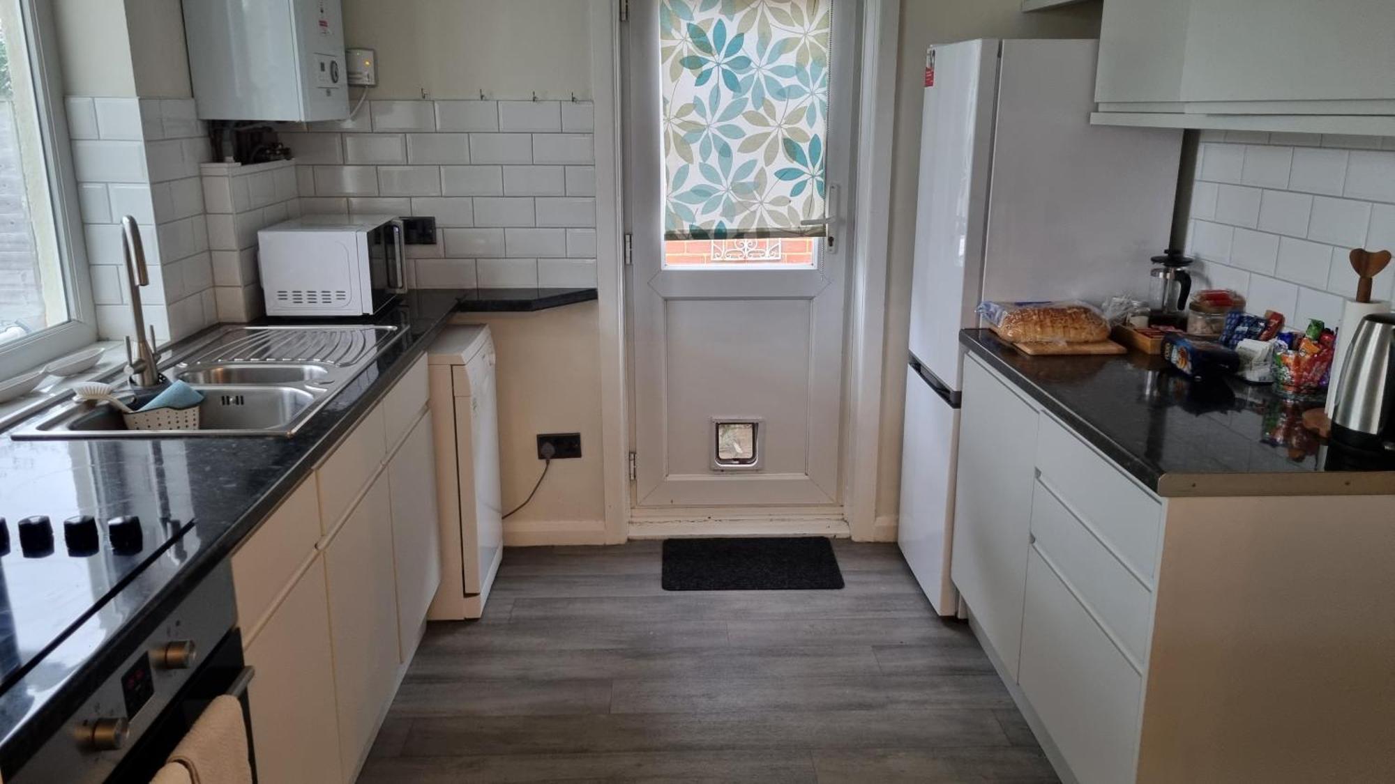 Cosy Bournemouth Bungalow ファーンダウン エクステリア 写真