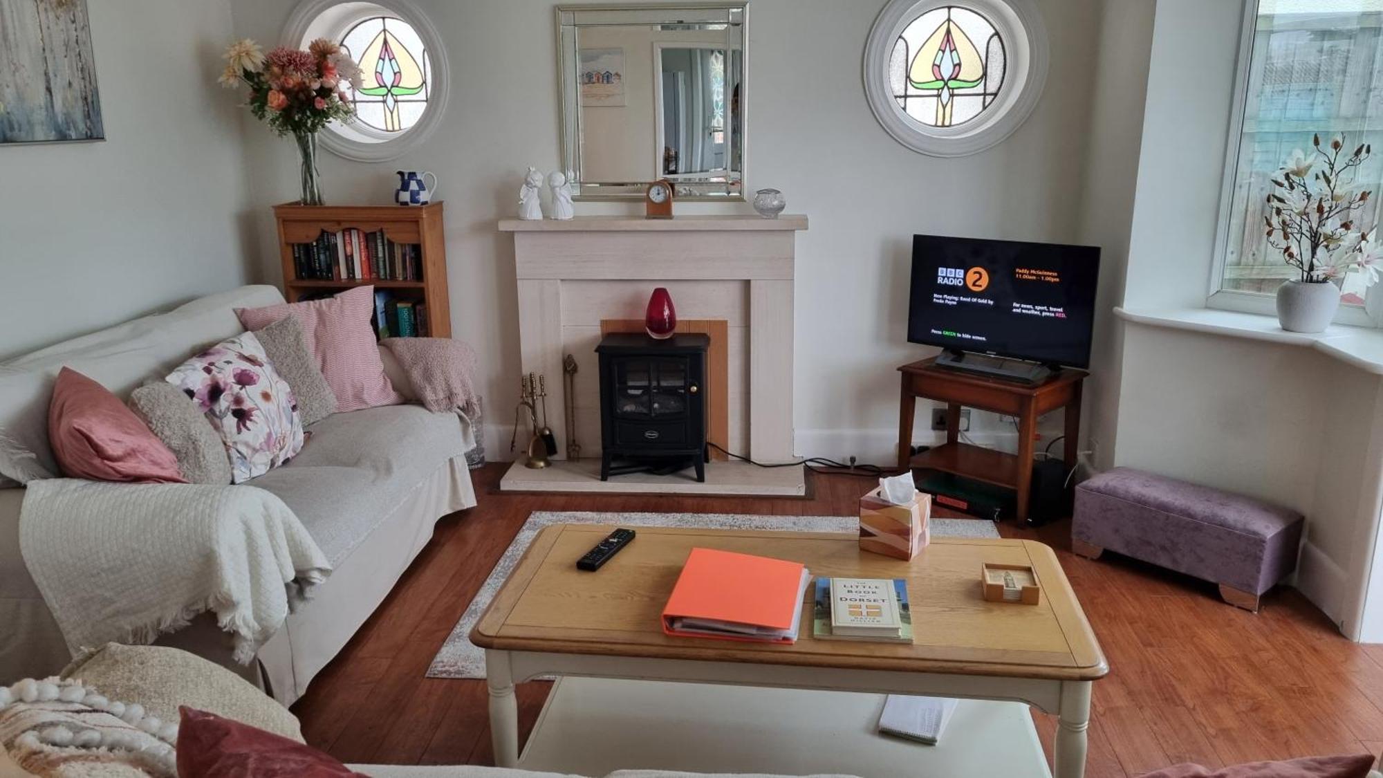 Cosy Bournemouth Bungalow ファーンダウン エクステリア 写真